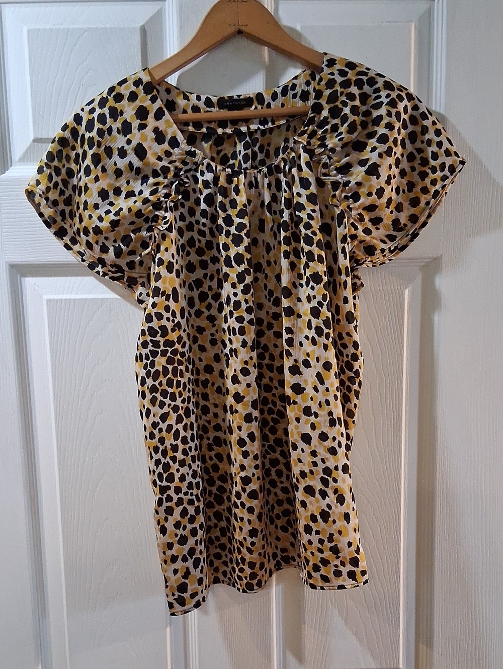 Ann Taylor Yellow and Black Leopard-Print Flutter Sleeve Top